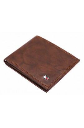 Tommy Hilfiger- Men's RFID Leather Traveler Wallet/ Tan 